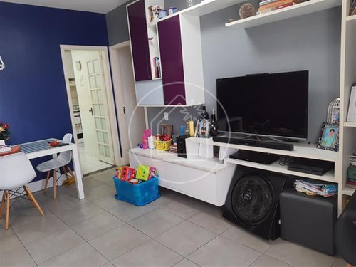 Apartamento - Ref: 873911