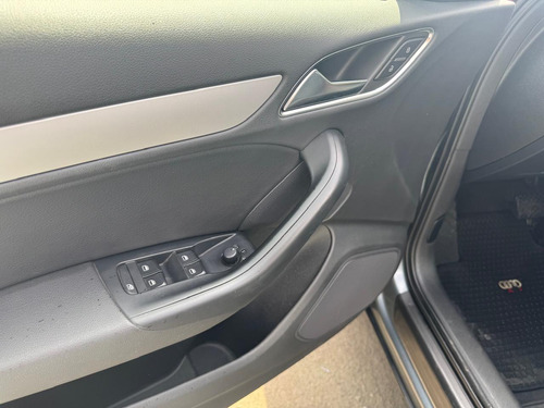 Audi Q3 TFSI 150 STR