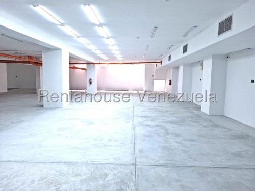 Agp Local Comercial Ideal Para Taller O Concesionario, En Alquiler En Los Ruices 25-16956 Ys