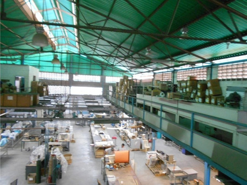 Imagen 18 de 24 de Galpon En Venta, Zona Industria La Lebrum, Av. Francisco De Miranda, Municipio Sucre