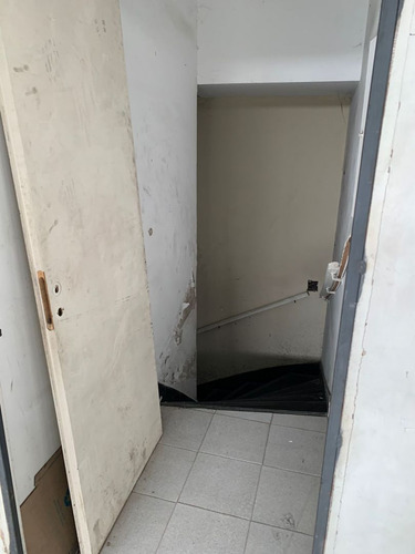 Alquiler Depósito De 1400 M2 En Balvanera, Once