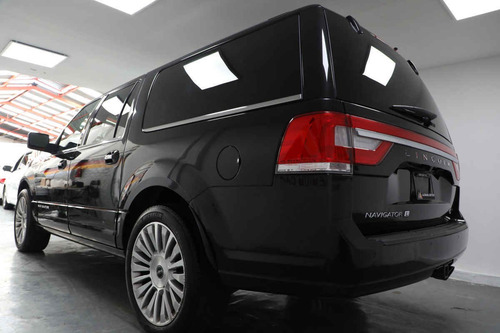 Imagen 4 de 15 de Lincoln Navigator 2015 5p Reserve L V6/3.5/t Aut 4x4