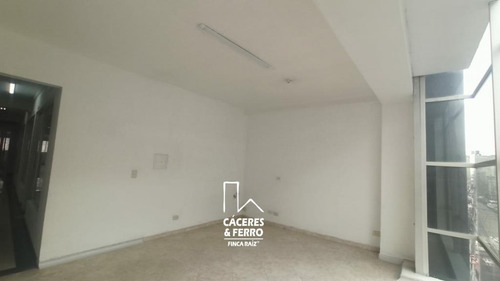 Imagen 8 de 9 de Local En Arriendo En Bogotá Ricaurte. Cod 23372