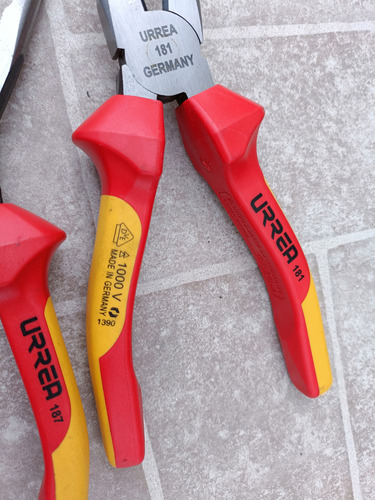 Pinzas Urrea Alemanas 1000v Jgo. De 2 Pzas. (Usado)