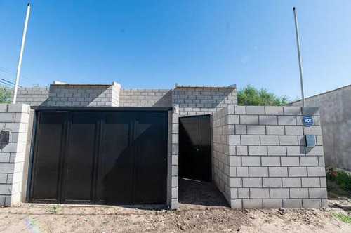 Departamento En Venta - 2 Dormitorios 1 Baño - Cochera - 95mts2 - Venado Tuerto, Santa Fe