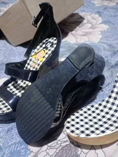 Zapatos De Goma Numero 39 Con Taco Chino Sandalias (Usado)