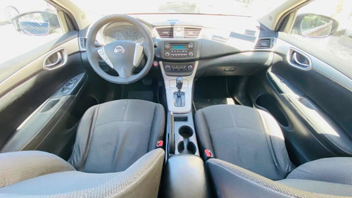 Imagen 4 de 7 de Nissan Sentra 1.8 Sense Cvt 2016