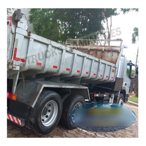 Imagem 2 de 5 de M.benz Atego 2426