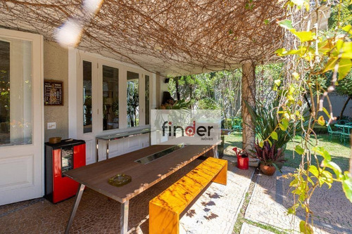 Imagem 9 de 30 de Casa Na Rua Doutor Queirós Guimarães, 216. 400 M², Amplo Jardim Gramado, Piscina, Área Gourmet, 4 Suítes E 4 Vagas. Jardim Guedala - Ca0980