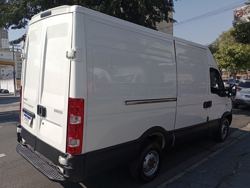 Iveco Daily 3.0 Granfurgone 35s14 2018 Forraçao