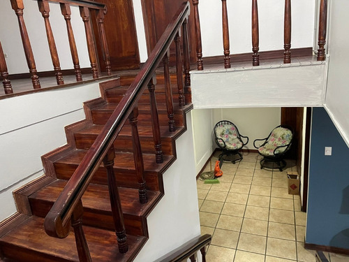 Imagen 6 de 9 de Casa Remodelada En Muy Buen Estado En Las Cercanías Del Parque Metropolitano La Sabana.