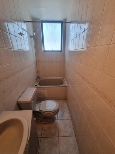 Se Arrienda Hermoso Y Amplio Departamento Sin Amoblar