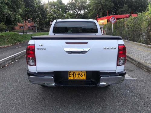 Imagen 4 de 11 de Toyota Hilux 2400cc Diesel, Modelo:2018 - 62.000km,mec - 4x4