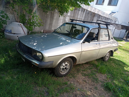 Renault 12