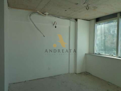 Imagem 5 de 8 de Av. Geremario Dantas - Pechincha - Vendo Sal Com 22m² Por R$85 Mil - Estuda-se Propostas - Agende Uma Visita! - Sqa0490m - 34712274