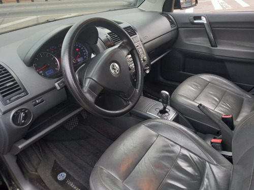Imagem 5 de 12 de Polo Sedan Automatico