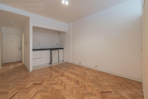 Departamento En Retiro, Monoambiente Con Baño Y Cocina Integrada, Apto Profesional! Reciclado!