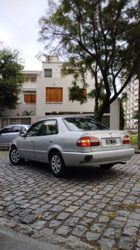 Toyota Corolla 1.8 Xei