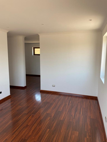 Casa Recién Construida En Condominio