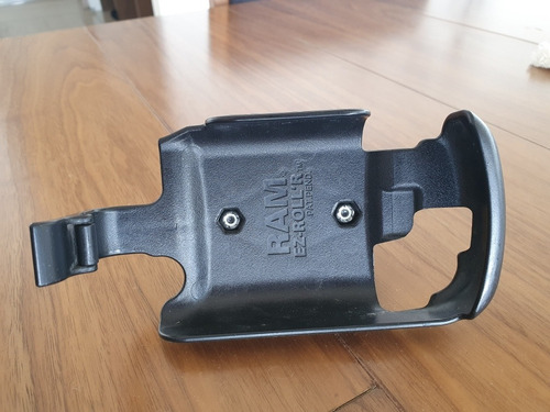 Imagen 7 de 7 de Garmin Montana 650 Con Base Touratech Aluminio Para Moto