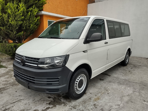 Imagen 2 de 15 de Volkswagen Transporter 2017 2.0 Pasajeros Mt 102 Hp