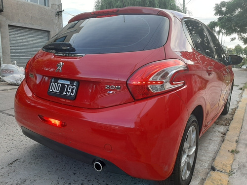 Peugeot 208 1.5 Allure 2015