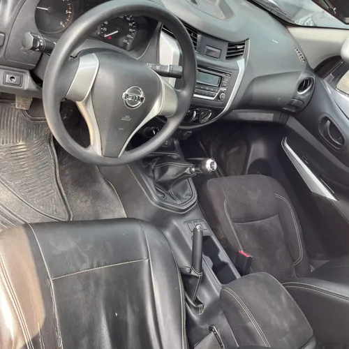 Nissan Frontier Se Mt 2.5cc Td 4x4 2021