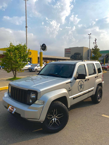 Jeep Cherokee 3.7 Sport