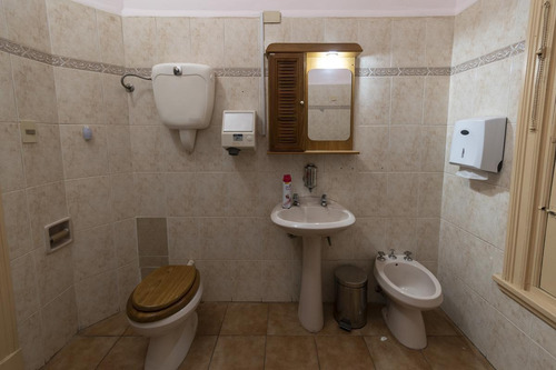 Espectacular Apartamento De Estilo De 400 M2, Av. 18 De Julio Frente A Plaza Del Entrevero