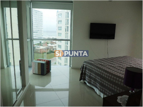 Imagen 8 de 30 de Apartamento En Brava, 3 Dormitorios