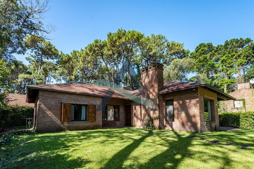 Imagen 1 de 30 de Casa - Golf Nuevo