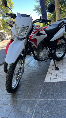 Imagen 14 de 15 de Honda Xr 150 L 2022 0km