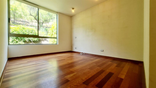 Departamento 4 Dormitorios En Arriendo En Vitacura