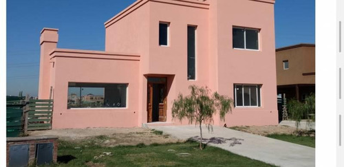 Imagen 2 de 20 de Casa A La Laguna En Venta En San Gabriel - Villa Nueva!!