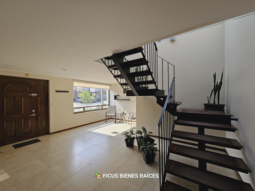 Casa En Venta En Calimaya, Residencial Valle De Las Fuentes