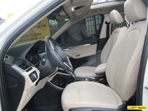 BMW X1 SDRIVE 20i 2000CC AT AA