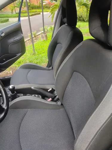Peugeot 207 1.6 Compact