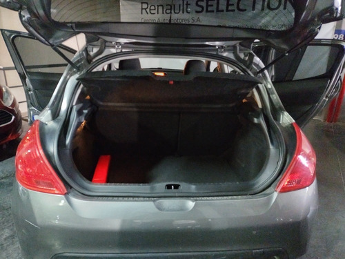 Peugeot 308 1.6 Active 2014