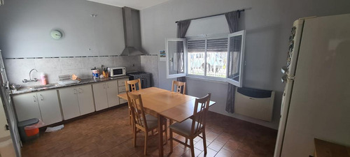 Imagen 5 de 20 de Casa 3 Ambientes C/ Garage 2 Autos 129 M² Cubiertos - San Justo