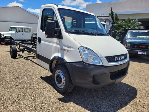 Iveco Daily 30s13 Chassi Alongado
