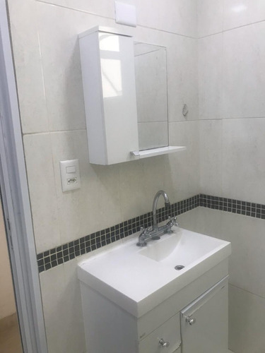 Reformada A Pouco Tempo, Com Banheira E Ar Condicionado