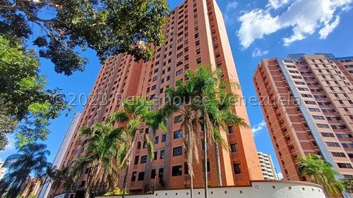 Apartamento Con Excelente Distribucion Hermosa Vista, Akmg Los Mangos Valencia 