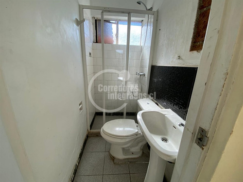 Venta Casa En Viña Del Mar, Sector Oriente,solida Y Luminosa