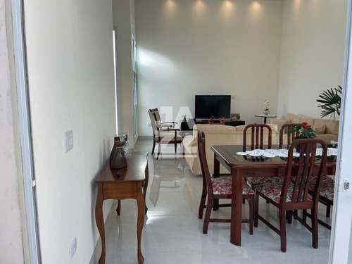 Imagem 4 de 22 de Sofisticada Casa Térrea, Localizada No Jardim Morumbi Na Cidade De Assis. - 31239