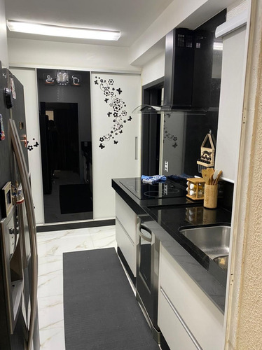 Imagem 15 de 26 de Apto Carrão | 3 Quartos | 175 M² | Cond: R$1700.00 | 3 Vagas - 1byh9s4