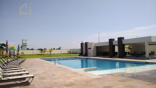 Casa En Venta En Lomas De La Rioja En La Riviera Veracruzana 3 Habitaciones 2.5 Baños