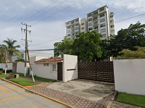 Departamento En Blvd. De Las Naciones, Acapulco, M.a