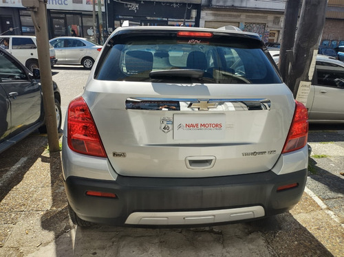 Imagen 3 de 14 de Chevrolet Tracker 1.8 Ltz Fwd Mt 140cv 2014 Odj Lem