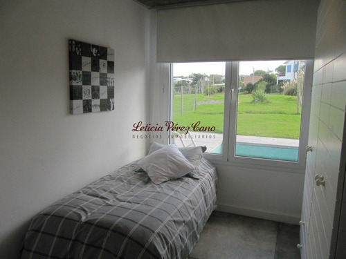 Venta De Casa En El Chorro 4 Dormitorios - Ref: 15441