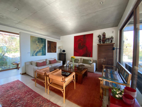 Moderna Casa En Condominio Alto Nogales. Machalí.